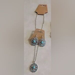 🏷️Beautiful Western Necklace and Earrings Set